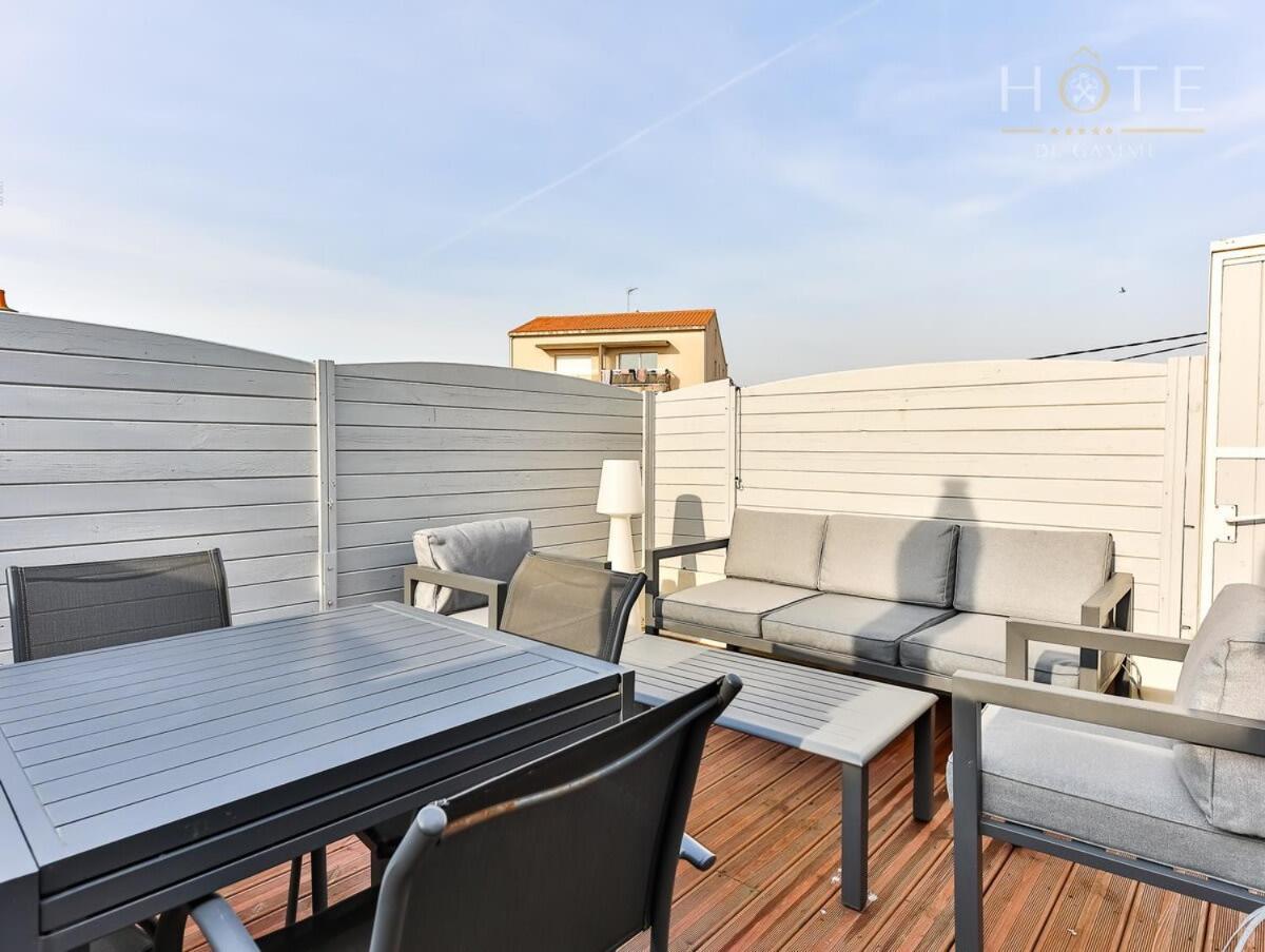Chaleureux Logement-Centre Ville-Proche Gare-Plage 莱萨布勒-多洛讷 外观 照片