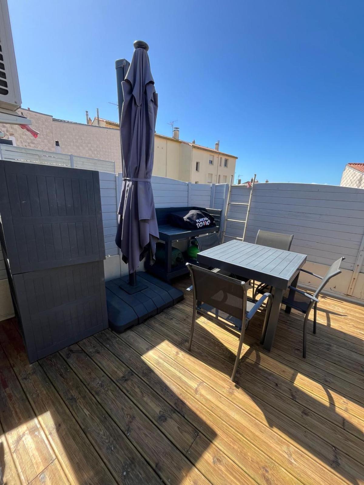 Chaleureux Logement-Centre Ville-Proche Gare-Plage 莱萨布勒-多洛讷 外观 照片