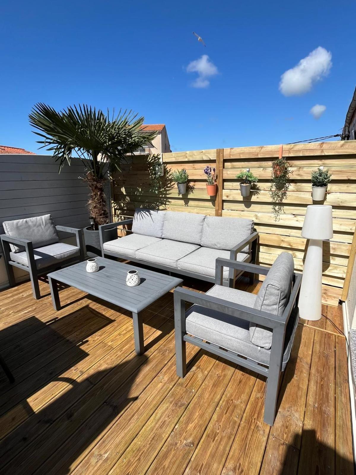 Chaleureux Logement-Centre Ville-Proche Gare-Plage 莱萨布勒-多洛讷 外观 照片